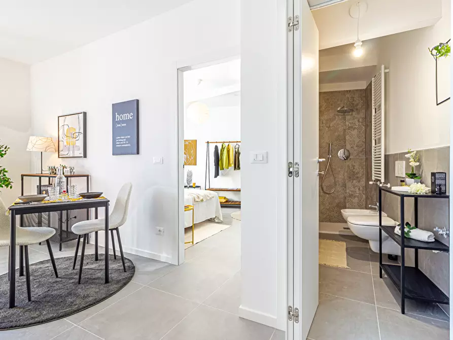 Immagine 25 di Appartamento in vendita  in Via dell'Uccellino, 2 a Bologna