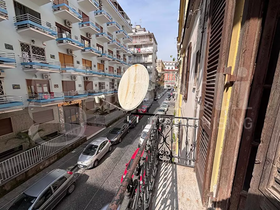Immagine 10 di Appartamento in vendita  in Corso Garibaldi a Napoli