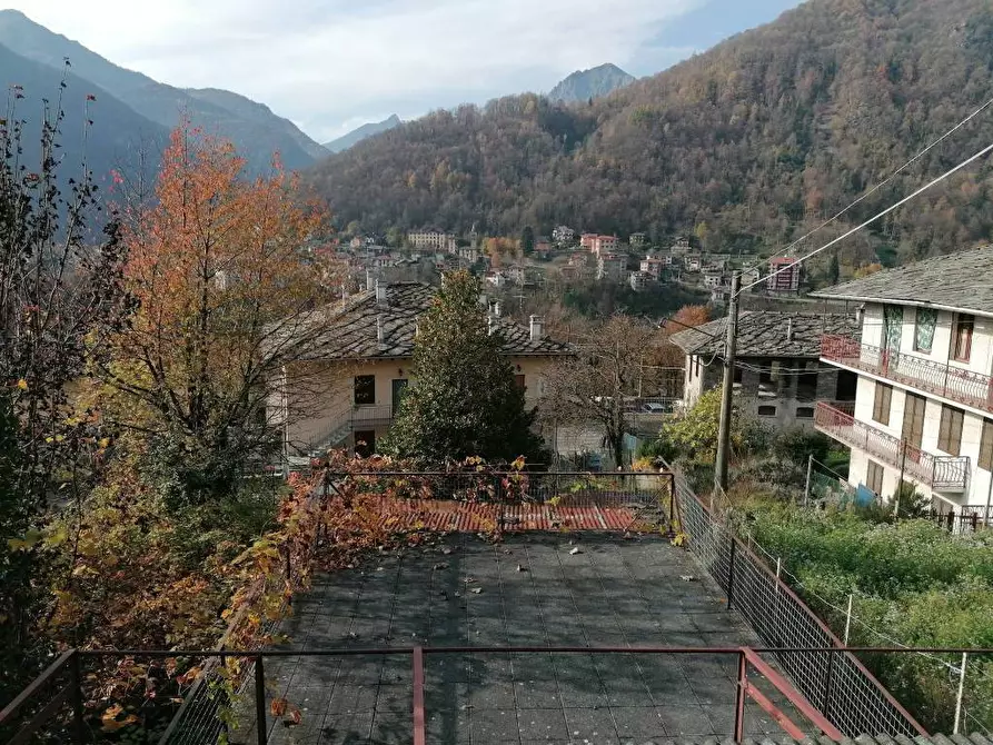 Immagine 1 di Villa in vendita  in LocalitÃ  FÃ¨, 80 a Ceres