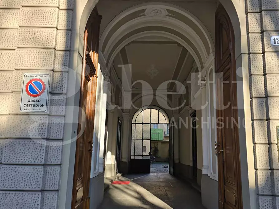 Immagine 14 di Ufficio in affitto  in Corso Vinzaglio, 12 a Torino