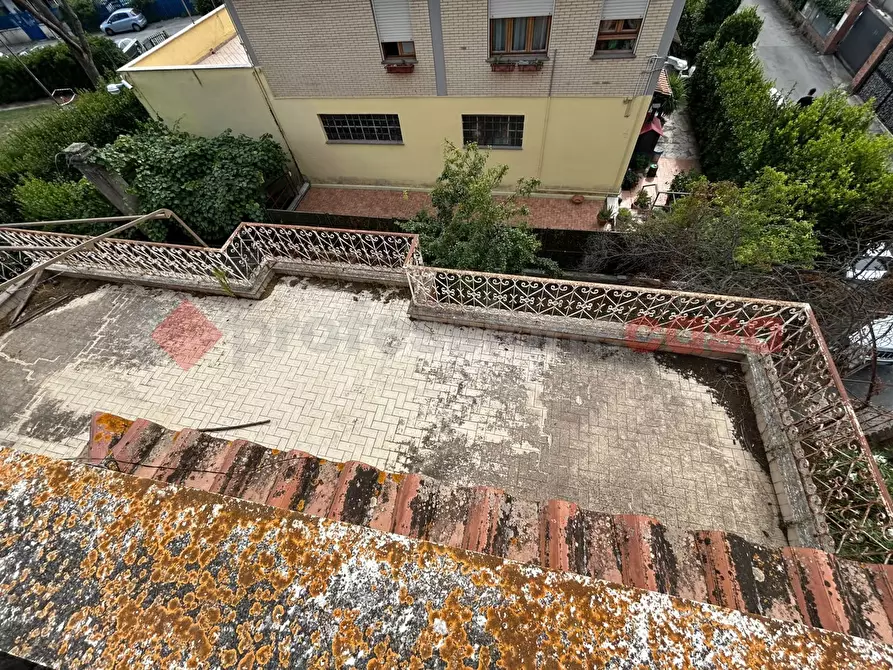 Immagine 12 di Palazzo in vendita  in Via Maltignano a Roma
