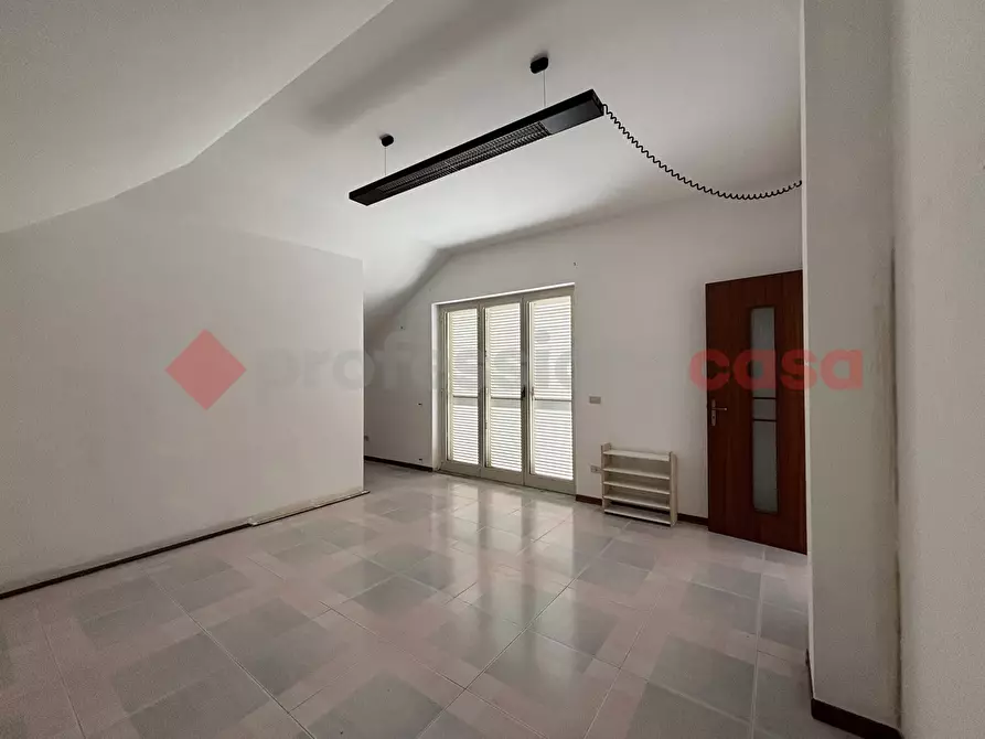 Immagine 8 di Ufficio in affitto  in Corso appio, 26 a Capua