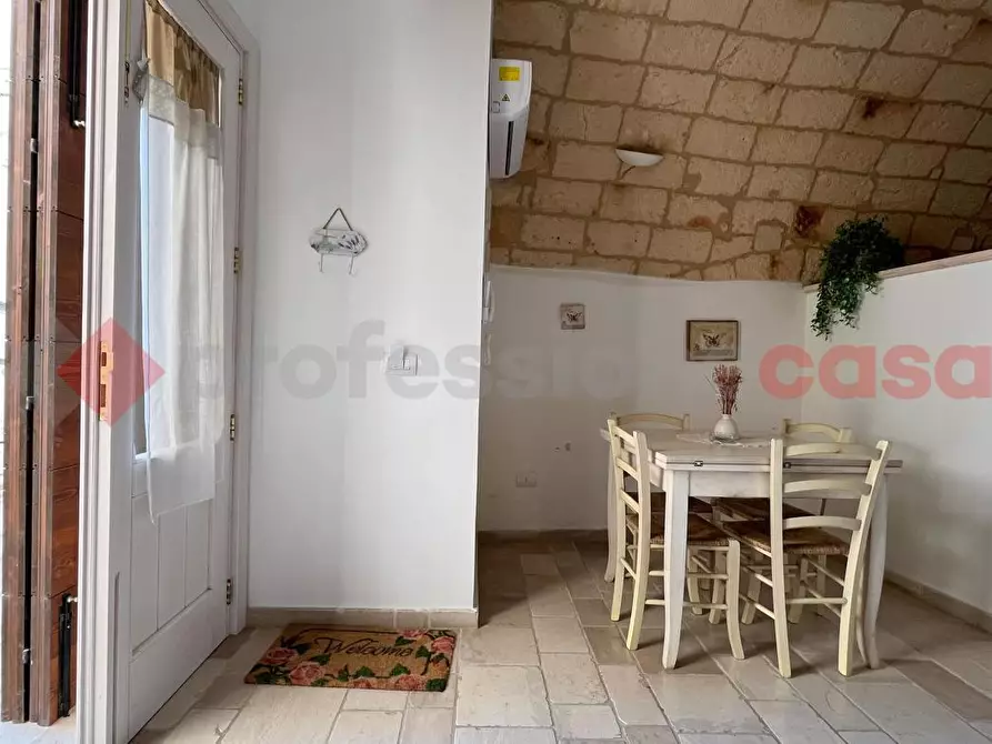 Immagine 2 di Casa indipendente in vendita  in Via CAVALIERE a Monopoli