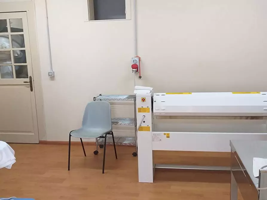 Immagine 45 di Rustico / casale in vendita  in Via R.Margherita, 27 a Messina