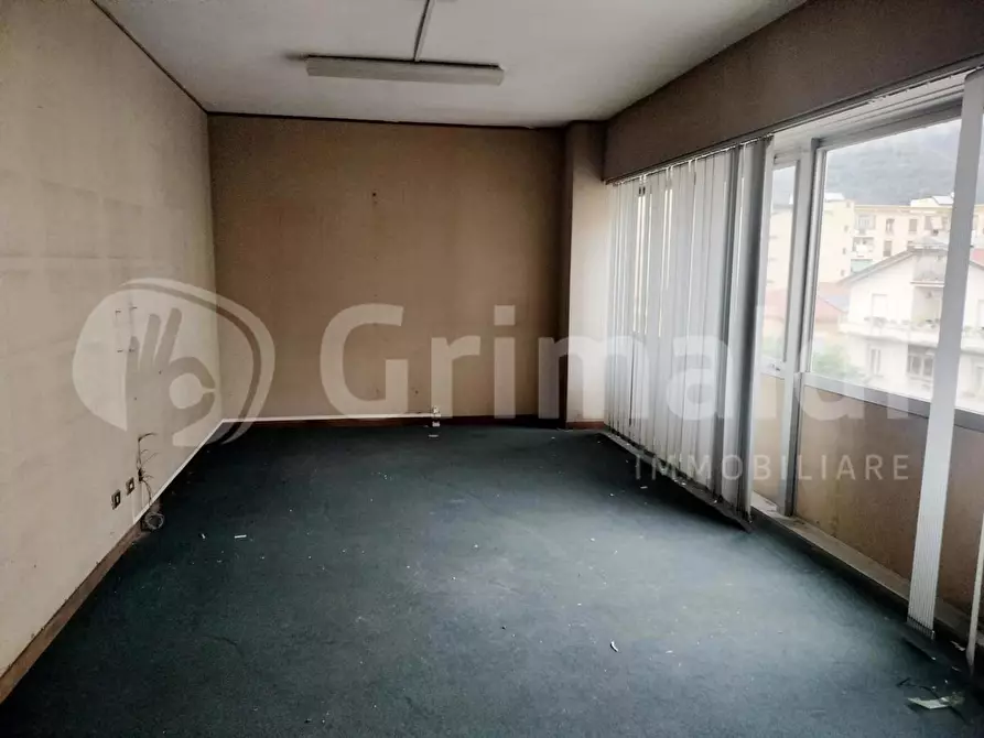 Immagine 4 di Ufficio in vendita  in Via MARINA VECCHIA, 1 a Massa