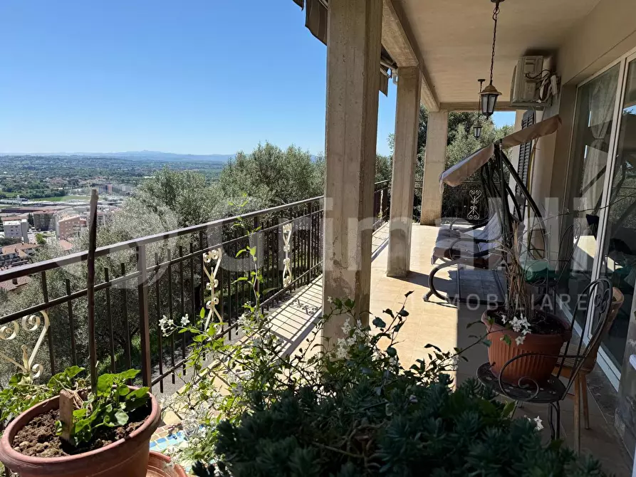 Immagine 4 di Casa bifamiliare in vendita  in Via Costa D'Argento a Perugia