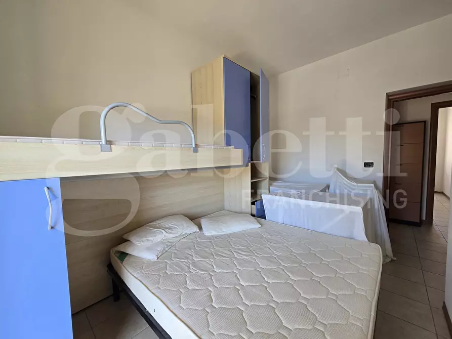 Immagine 9 di Appartamento in vendita  in Via Edmondo de Amicis, 14-16 a Tortoreto