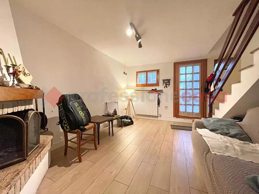 Immagine 2 di Villetta a schiera in vendita  in Via Resta a Scandiano