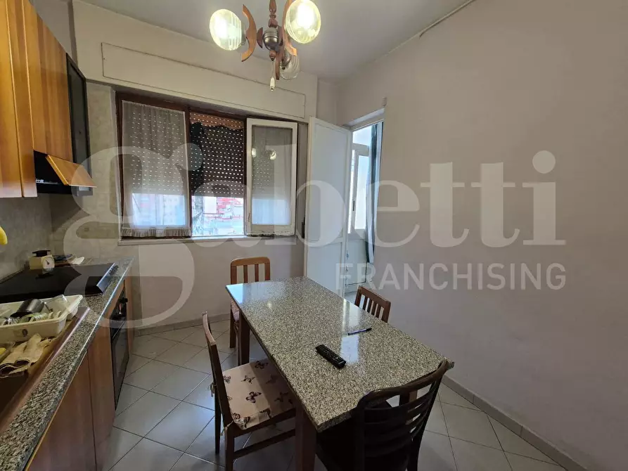 Immagine 19 di Appartamento in vendita  in Via Parini, 97 a Torre Annunziata