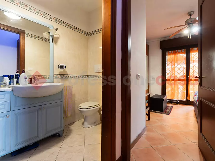 Immagine 18 di Appartamento in vendita  in Via Umberto Puppini a Roma