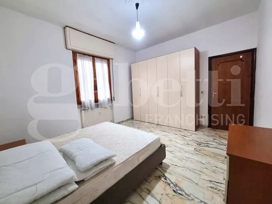 Immagine 8 di Appartamento in vendita  in Via Camillo Sbarbaro a Finale Ligure