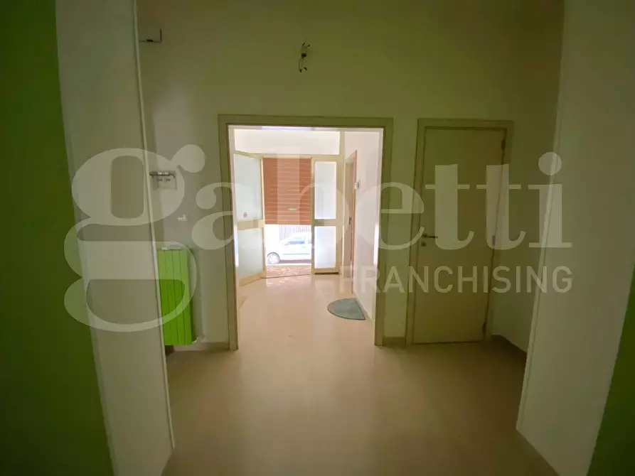 Immagine 8 di Appartamento in vendita  in Via Adamello a San Severo