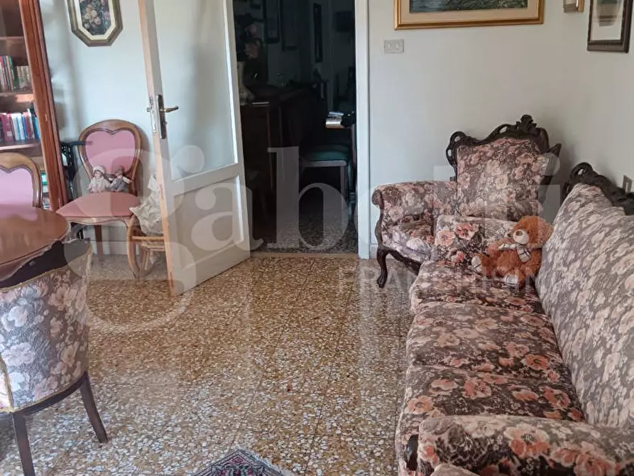 Immagine 9 di Appartamento in vendita  in Via DANTE, 184 a Taranto