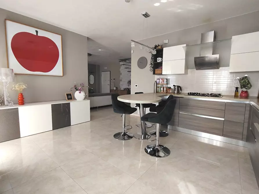 Immagine 8 di Appartamento in vendita  in Via GENTILE a San Severo