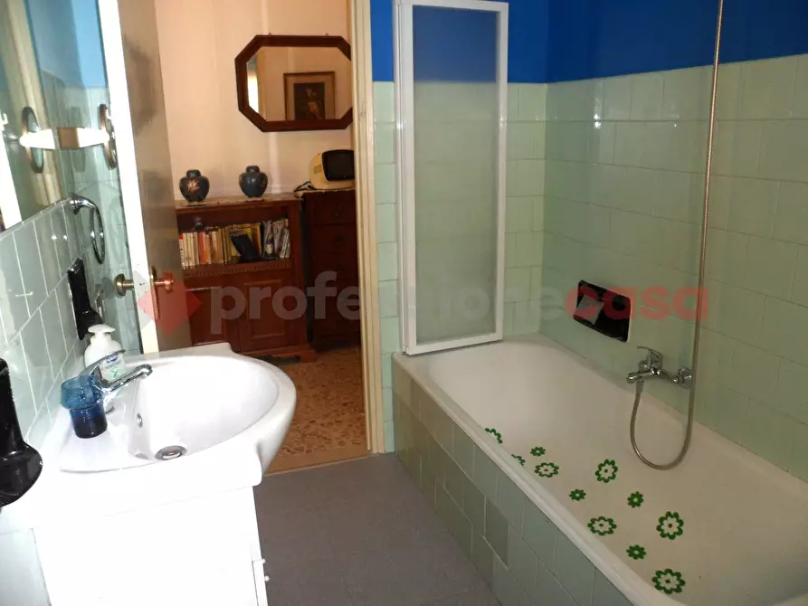 Immagine 11 di Appartamento in vendita  in Via Amadio a Spoleto