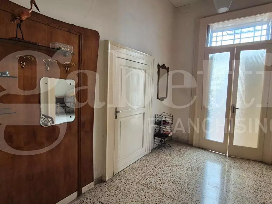 Immagine 15 di Appartamento in vendita  in Corso Umberto I, 94 a Torre Annunziata