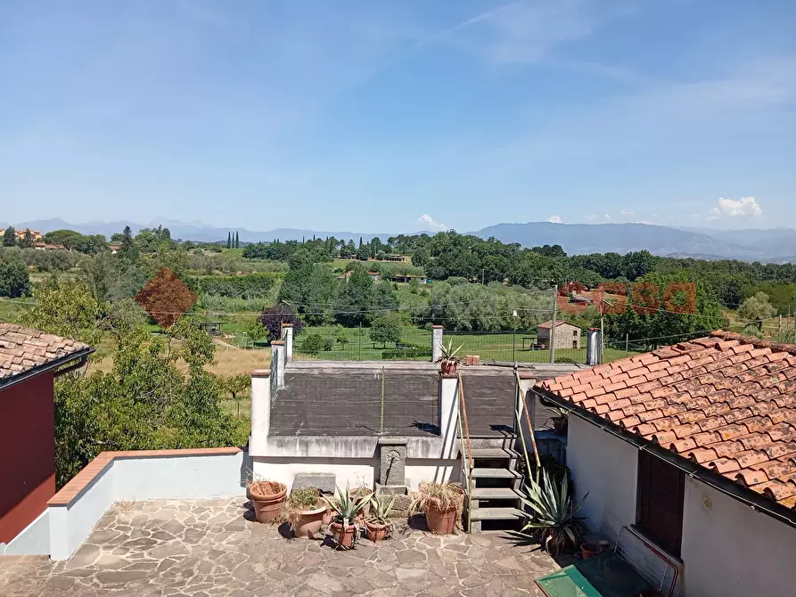 Immagine 1 di Appartamento in vendita  in Via del poggetto, 1 a Capannori
