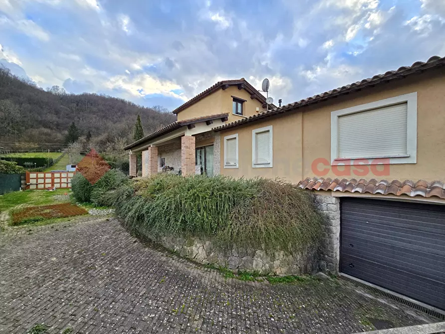Immagine 49 di Villa in vendita  in Via Pistignano, 63 a Rieti