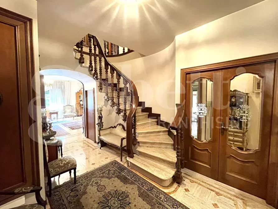 Immagine 15 di Appartamento in vendita  in Via Latina, 45 a Roma