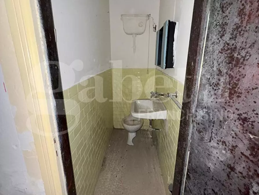 Immagine 11 di Magazzino in vendita  in Via S.S.18 Litoranea, snc a Gizzeria
