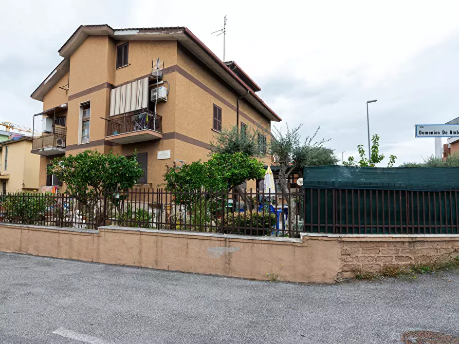 Immagine 21 di Appartamento in vendita  in Via Domenico de Ambrogi, 4 a Roma