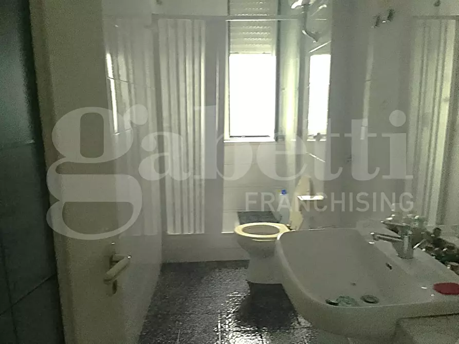 Immagine 16 di Appartamento in vendita  in Viale DELL'INDUSTRIA, 161 a Taranto