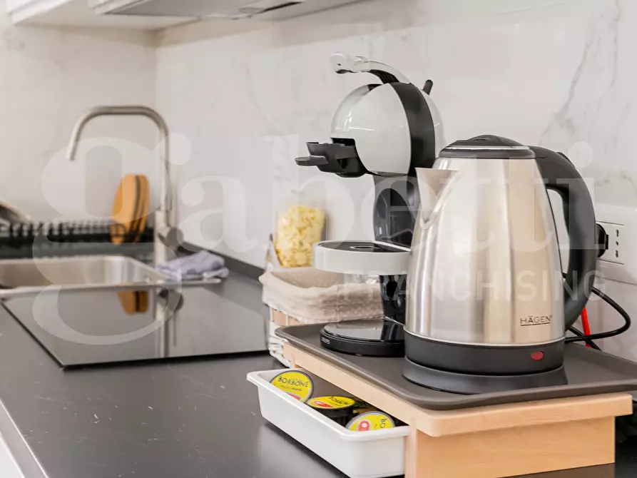 Immagine 5 di Appartamento in vendita  in Via NIZZA a Bari