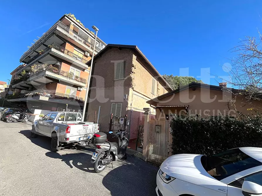 Immagine 20 di Appartamento in affitto  in Via Morlupo a Roma