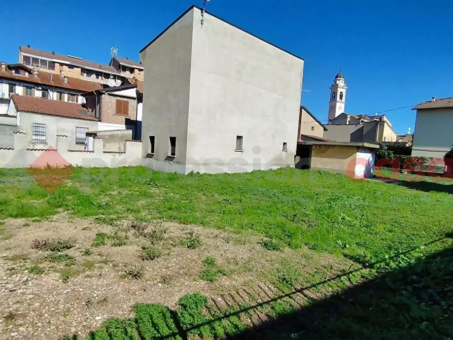 Immagine 4 di Terreno residenziale in vendita  in Via don minzoni, 1 a Locate Di Triulzi