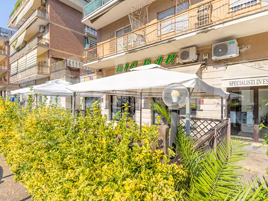 Immagine 1 di Bar / Ristorante in vendita  in Via Cogoleto a Roma