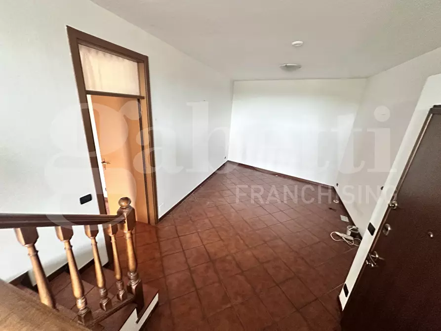 Immagine 29 di Appartamento in vendita  in Via puccini, 1 a Erba