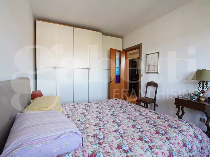 Immagine 9 di Appartamento in vendita  in Viale Giuseppe Garibaldi, . a Venezia