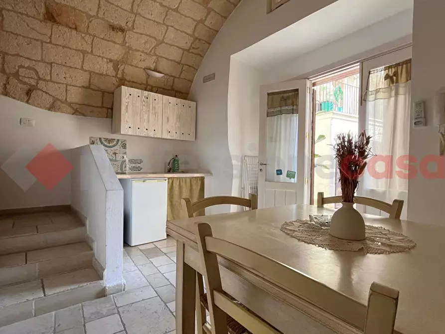 Immagine 14 di Casa indipendente in vendita  in Via CAVALIERE a Monopoli