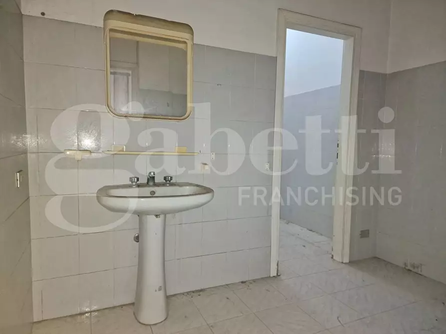 Immagine 13 di Magazzino in affitto  in Via don milani, snc a Sestu