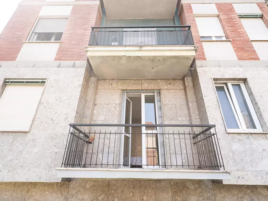 Immagine 8 di Appartamento in vendita  in Via Pier Candido Decembrio, 3 a Milano