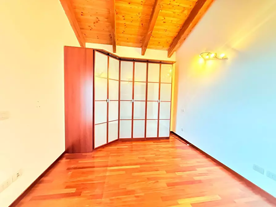 Immagine 18 di Appartamento in vendita  in Via BarzanÃ², 59 a Roma