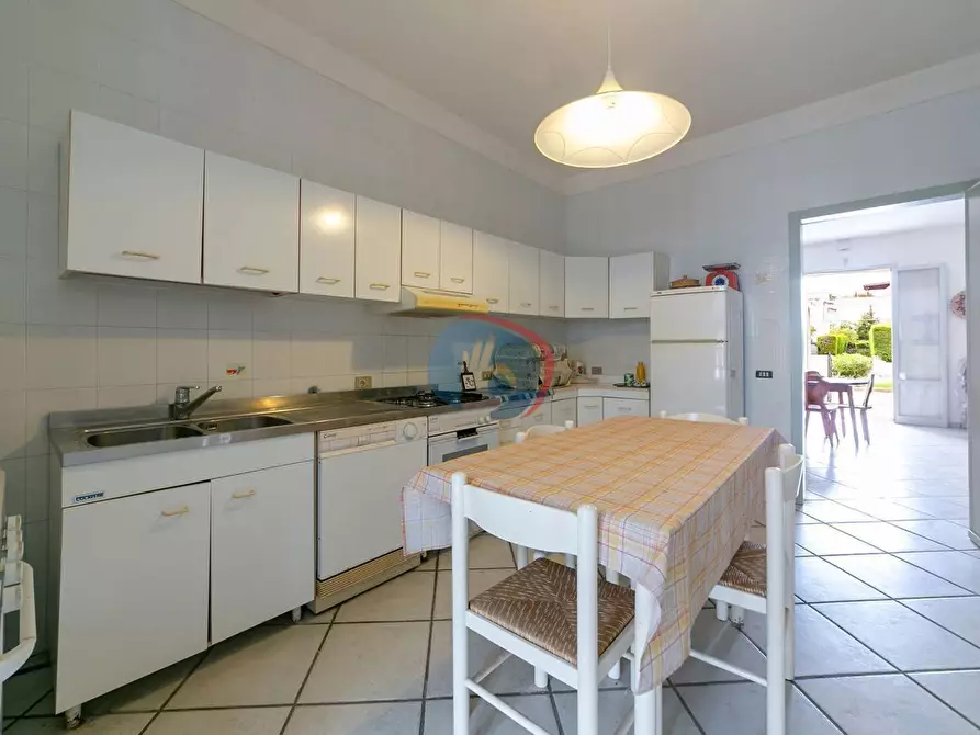 Immagine 13 di Casa bifamiliare in vendita  in Viale Orsa Maggiore, 68 a Gallipoli
