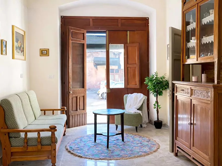 Immagine 9 di Casa indipendente in vendita  in Via ROSOLINO PILO, 24 a Pachino