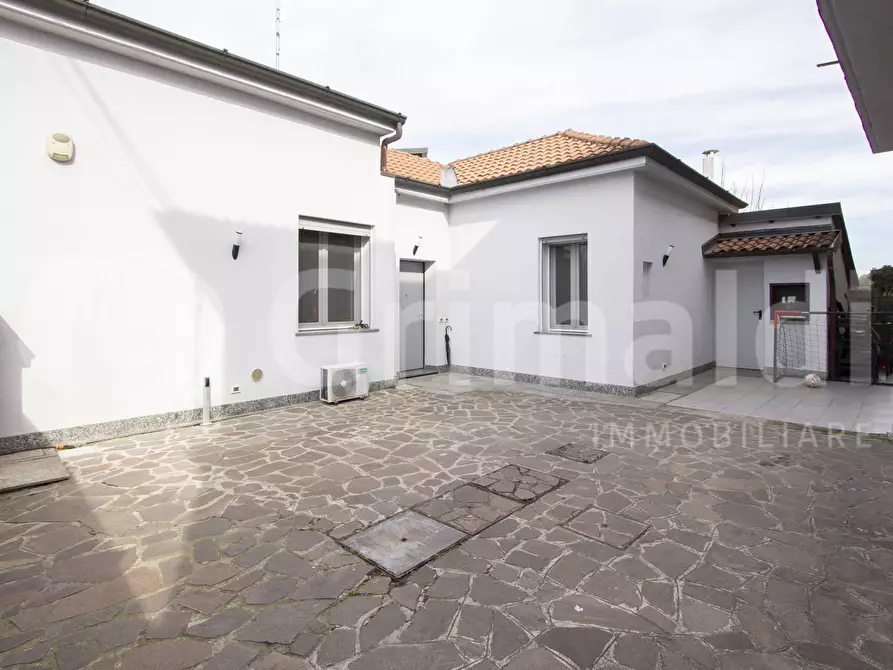 Immagine 22 di Casa indipendente in vendita  in Via Firenze, 6 a Grezzago