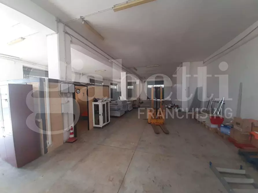 Immagine 6 di Capannone industriale in vendita  in Via foggia, sn a Ostuni