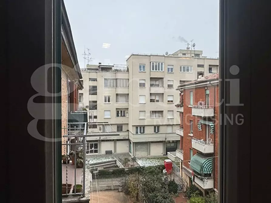 Immagine 15 di Appartamento in vendita  in Via dal Lino, 8 a Bologna