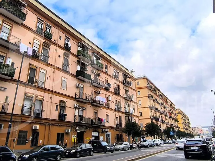 Immagine 2 di Appartamento in vendita  in Via arenaccia, 127 a Napoli