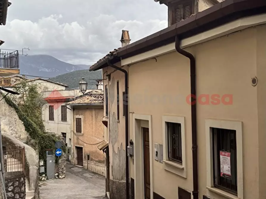 Immagine 4 di Appartamento in vendita  in Via Edoardo Facchini, 17 a Alatri