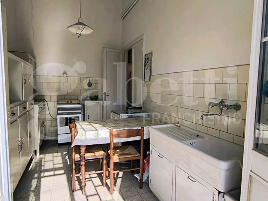 Immagine 5 di Appartamento in vendita  in Piazza del Quadrato, 13 a Latina