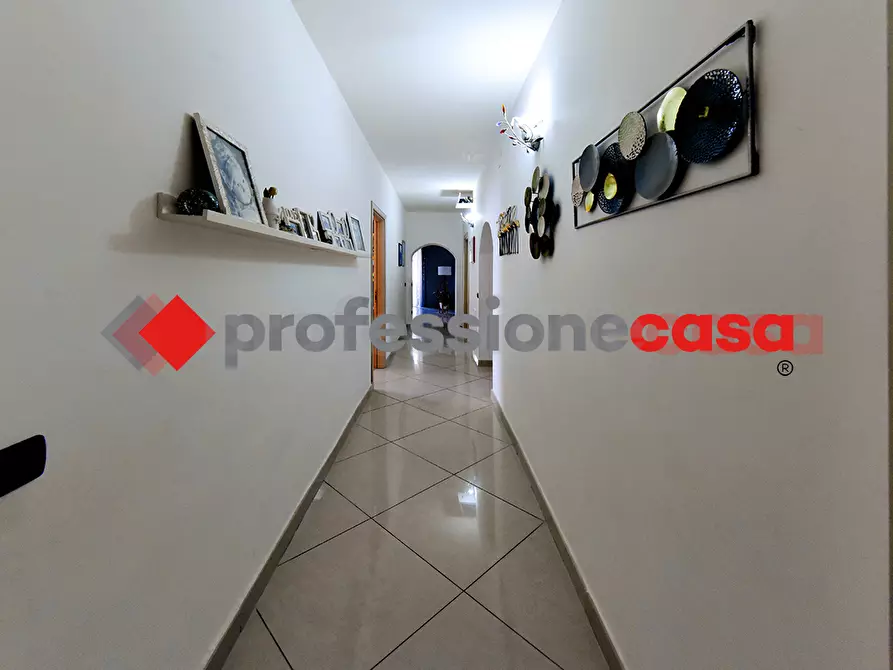 Immagine 8 di Appartamento in vendita  in Via Tari, 58 a Santa Maria Capua Vetere