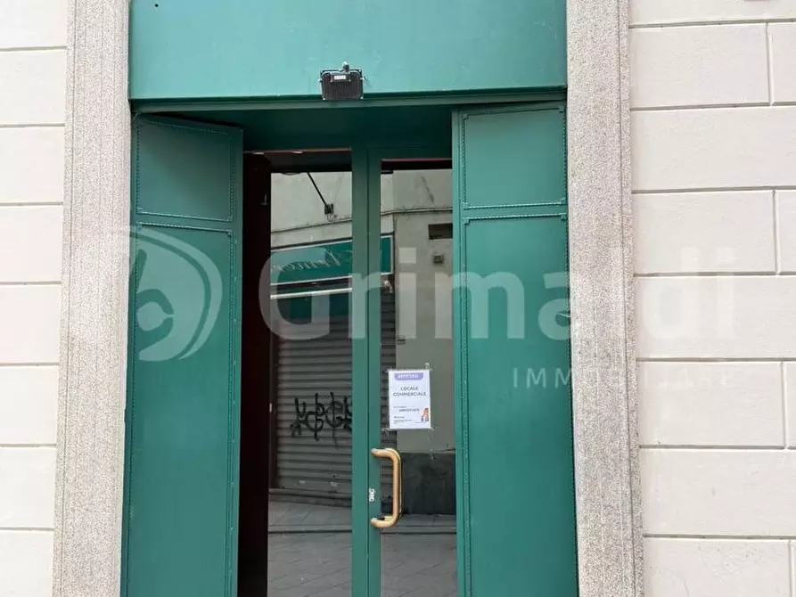 Immagine 12 di Negozio in vendita  in Corso GARIBALDI, 7A a Pavia