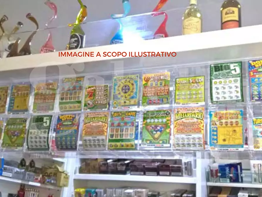 Immagine 2 di Attività commerciale in vendita  in Via SOTTOMARINA - VIALE VENETO, 12 a Chioggia