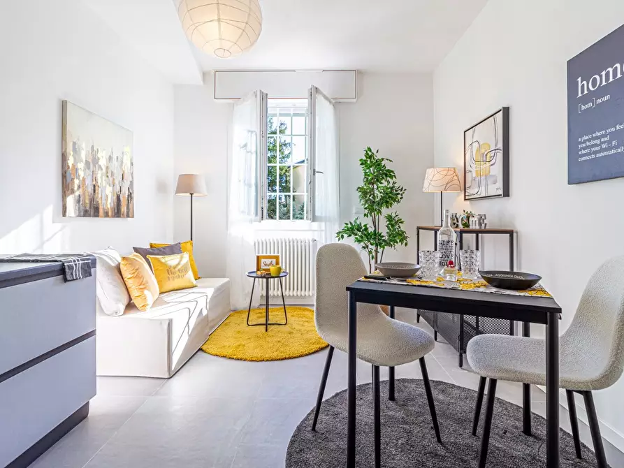 Immagine 1 di Appartamento in vendita  in Via dell'Uccellino, 2 a Bologna