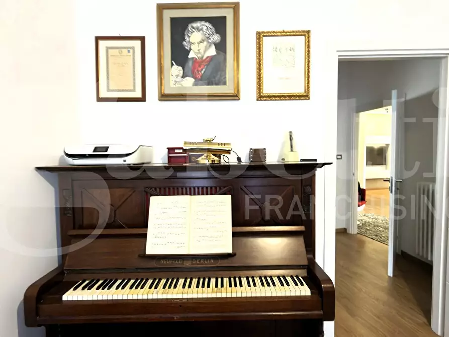 Immagine 30 di Appartamento in vendita  in Via Enrico Toti, 2 a Lecce