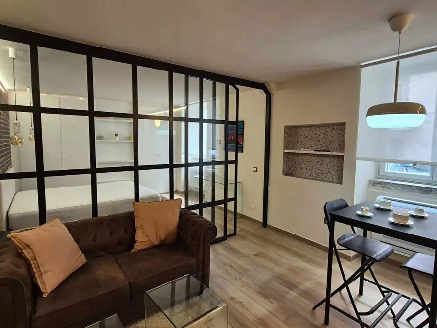 Immagine 14 di Appartamento in vendita  in Corso Umberto I, 178 a Torre Annunziata